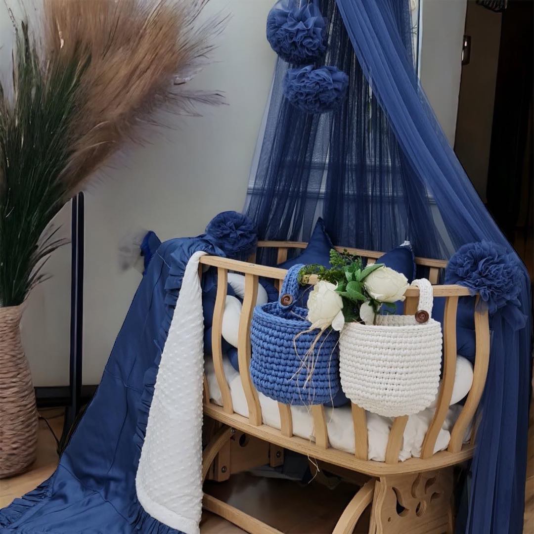 F5B5A4B2-07BD-4CFC-9753-7A54DEFE5815