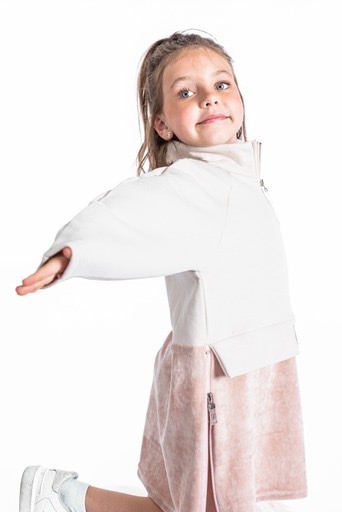 PHOTO-2022-09-23-16-28-25-(1)