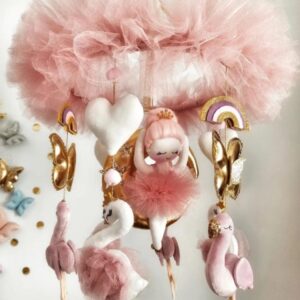 AE9F4704-51F7-4B0A-8F4A-9EE04E033435