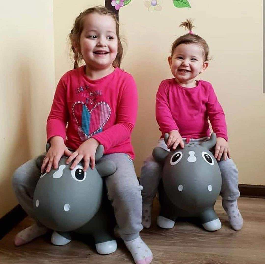 grey_4_3k8u-ix_j17f-5z_ef1x-q5_4lh0-b5_y4n9-se_ixv4-pf